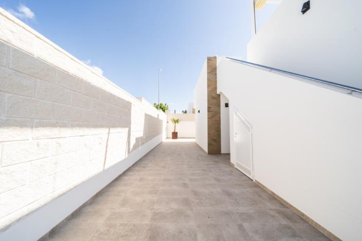 Image No.31-3 Bed Villa for sale