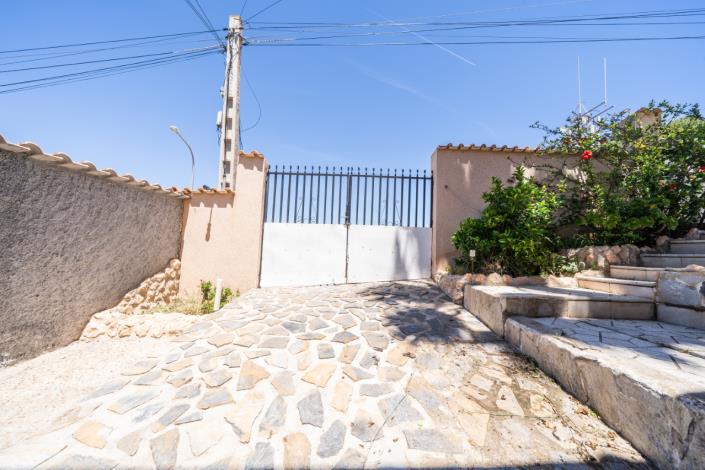 Image No.17-2 Bed Villa for sale