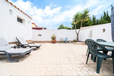 Villa-for-sale-with-room-for-pool-in-La-Marina---6---Portals-