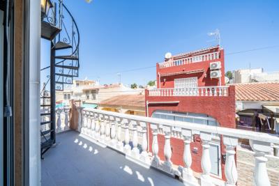 Terraced-Property-For-Sale-in-La-Marina--15---Canva-