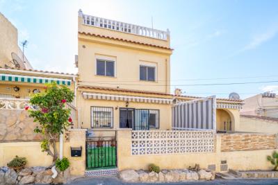 Terraced-Property-for-Sale-in-La-Marina--1---Canva-