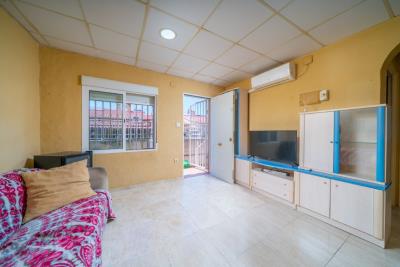 Terraced-Property-for-Sale-in-La-Marina--3---Canva-