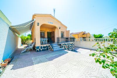 Detached-Property--for-Sale-in-La-Marina--6---Canva-