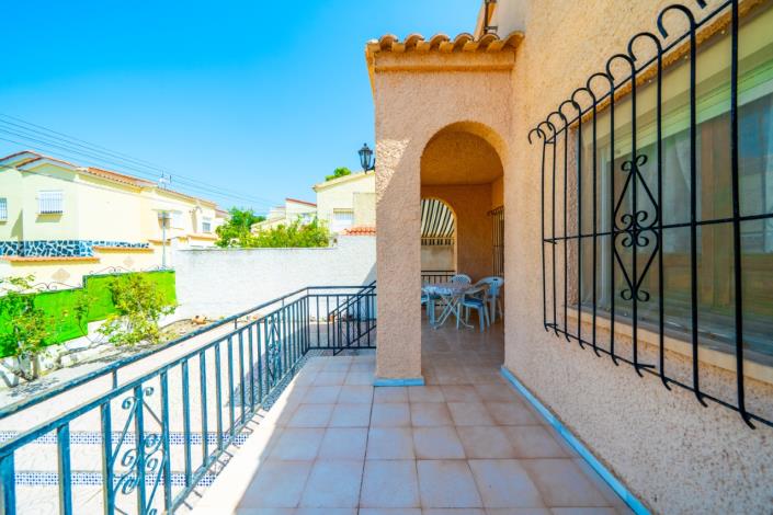 Image No.11-2 Bed Villa for sale