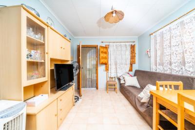Detached-Property--for-Sale-in-La-Marina--12---Canva-