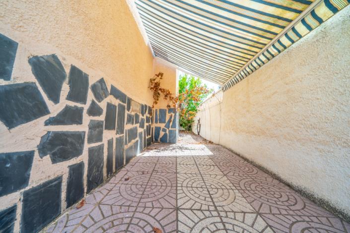 Image No.22-2 Bed Villa for sale