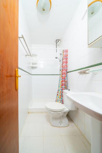 Image No.14-1 Bed Townhouse for sale