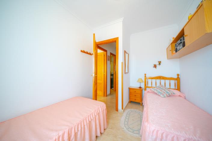 Image No.16-3 Bed Townhouse for sale