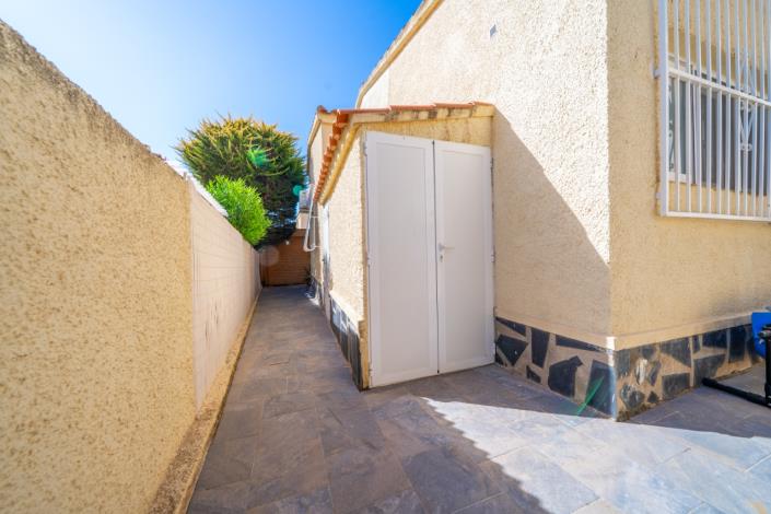 Image No.27-2 Bed Villa for sale