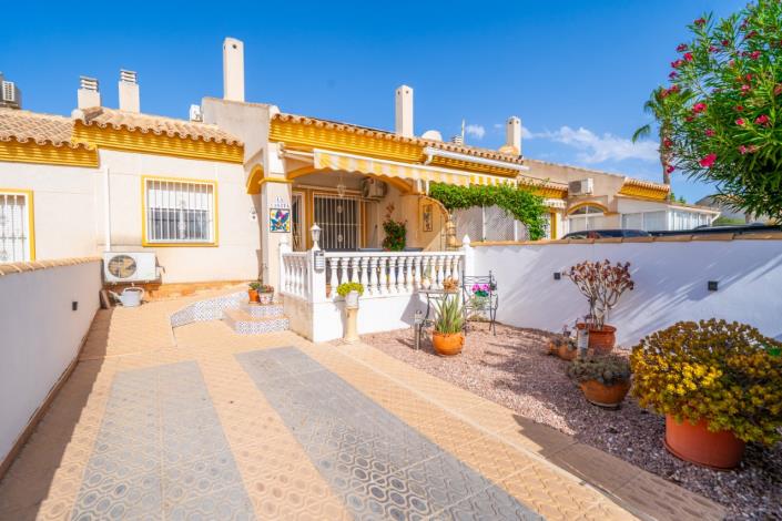 Image No.3-3 Bed Townhouse for sale