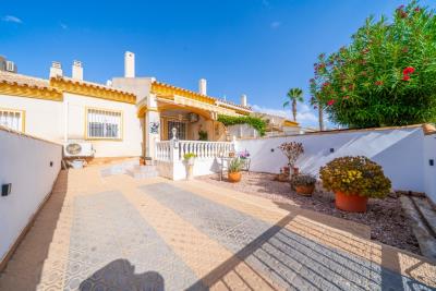 Property-for-Sale-in-La-Marina--6---Portals-