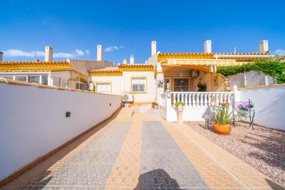 Property-for-Sale-in-La-Marina--7---Portals-