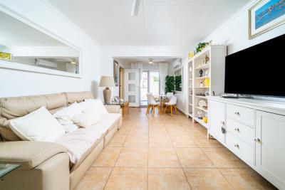 Detached-Property-for-sale-in-Alicante--10---Canva-