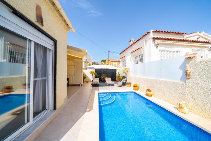 Image No.22-3 Bed Villa for sale