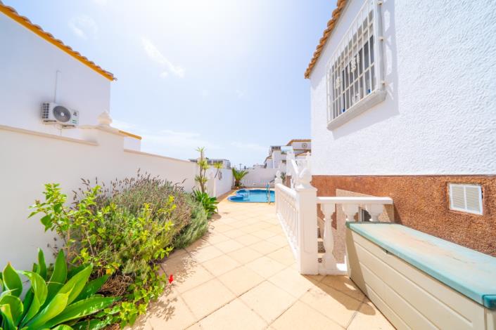Image No.6-3 Bed Villa for sale