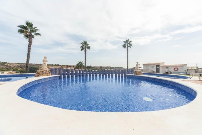 Image No.43-3 Bed Villa for sale