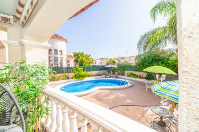 Detached-Property-for-sale-in-Alicante--14---Portals-