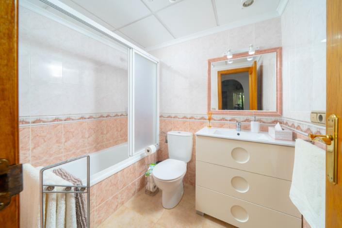 Image No.30-3 Bed Villa for sale