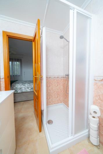 Image No.32-3 Bed Villa for sale