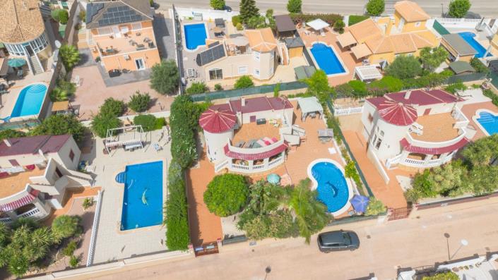 Image No.45-3 Bed Villa for sale
