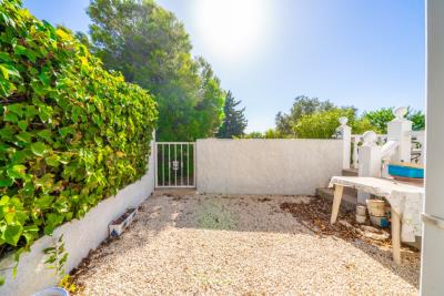 Detached-Property-for-sale-in-La-Marina--8---Canva-