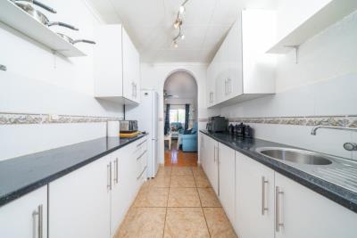 Detached-Property-for-sale-in-La-Marina--14---Canva-