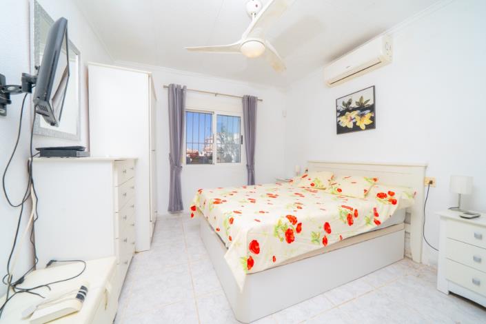 Image No.17-2 Bed Villa for sale