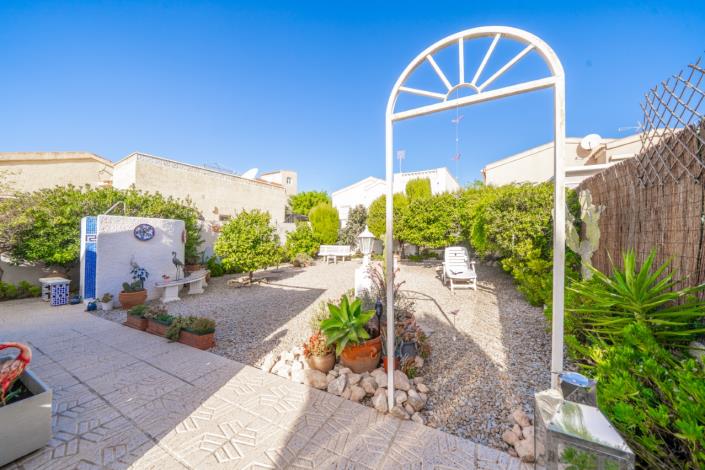 Image No.4-2 Bed Villa for sale