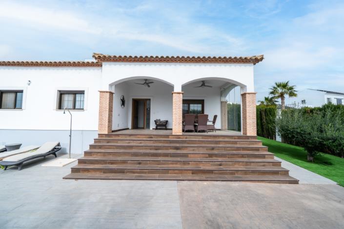 Image No.7-3 Bed Villa for sale