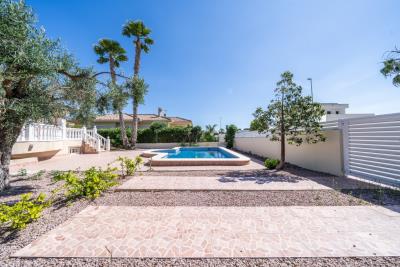 Detached-Property-for-sale-in-La-Marina--5---Canva-