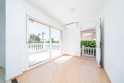 Detached-Property-for-sale-in-La-Marina--12---Canva-