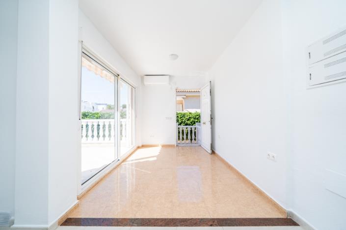 Image No.12-4 Bed Villa for sale