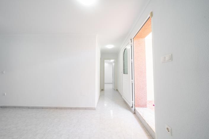 Image No.29-4 Bed Villa for sale
