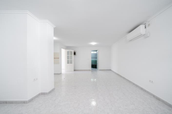 Image No.30-4 Bed Villa for sale