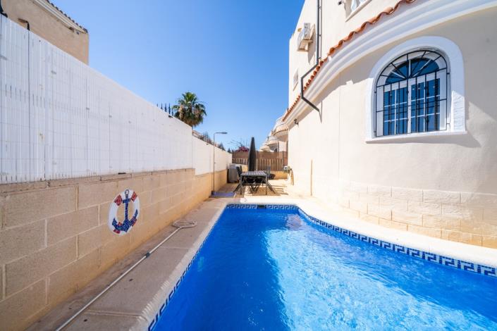 Image No.6-3 Bed Villa for sale