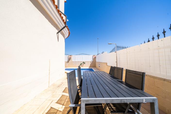 Image No.7-3 Bed Villa for sale