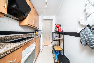 Detached-Villa-for-sale-in-La-Marina-with-pool--12---Portals-