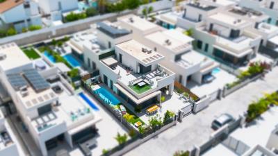 Detached-Property-for-sale-in-La-Marina--1---Canva-