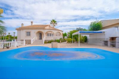 Detached-Villa-for-sale-in-Costa-Blanca--2---Canva-