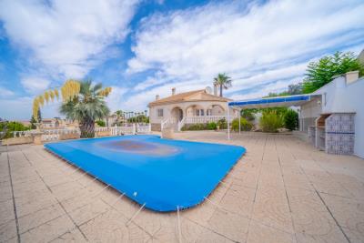 Detached-Villa-for-sale-in-Costa-Blanca--3---Canva-