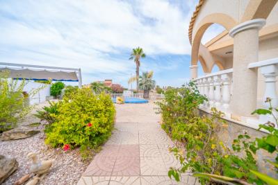 Detached-Villa-for-sale-in-Costa-Blanca--6---Canva-