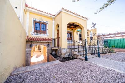 Detached-Property-for-sale-in-La-Marina--2---Canva-