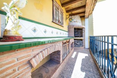 Detached-Property-for-sale-in-La-Marina--11---Canva-