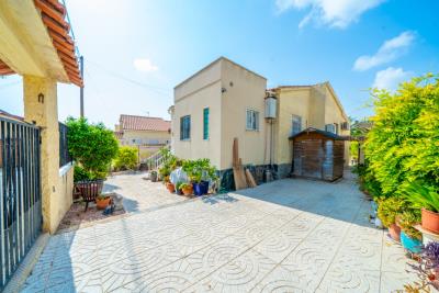 Detached-Property-for-sale-in-La-Marina--4---Canva-