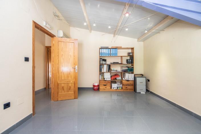 Image No.14-Commercial for sale