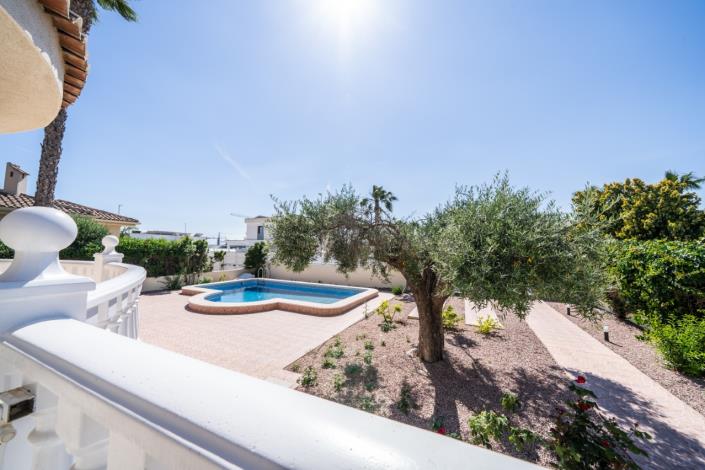 Image No.5-4 Bed Villa for sale