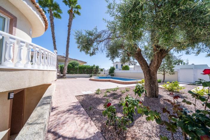 Image No.24-4 Bed Villa for sale
