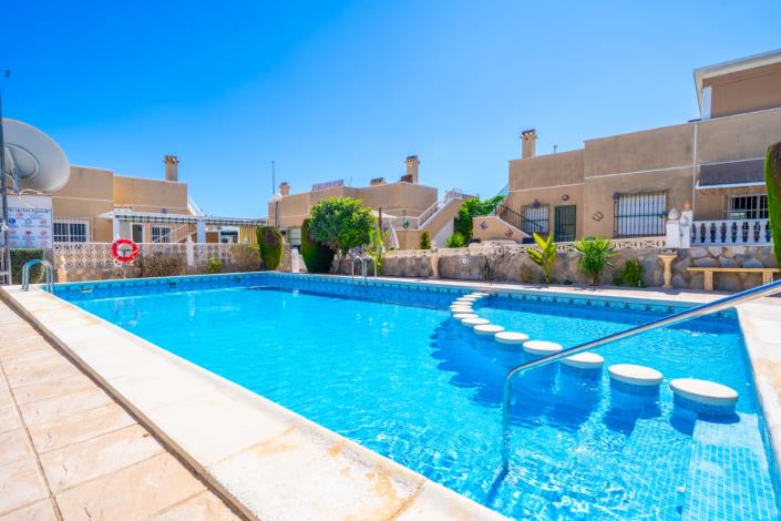 Image No.5-2 Bed Villa for sale