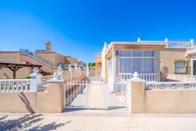 La-Marina-Property-for-Sale--4---Canva-