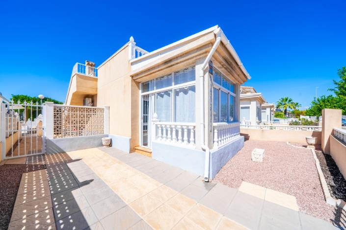 Image No.7-2 Bed Villa for sale